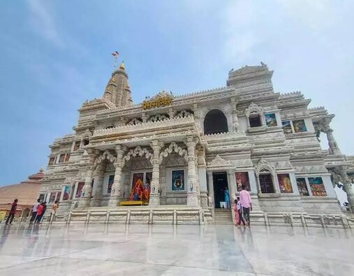 Banke bihari temple